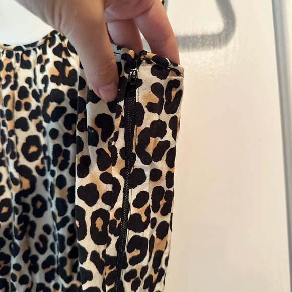 H&M animal leopard print romper mini jumpsuit summer blogger favorite fashion - Picture 5 of 9